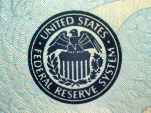 Federal Reserve minutes: Officials signal cautious approach to rates amid heightened uncertainty
